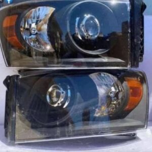 Dodge RAM 2006-2008 Headlights