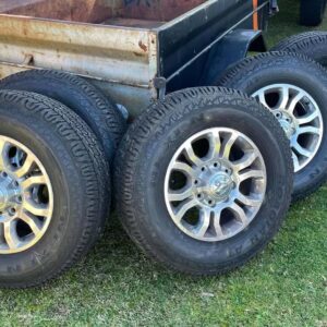 RAM 2500 wheels and tyres LT 275/70/18AT