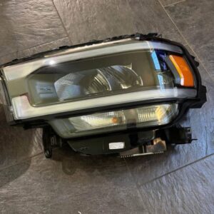 RAM 5th GEN- OEM-HEADLIGHTS (PAIR) 2500-3500